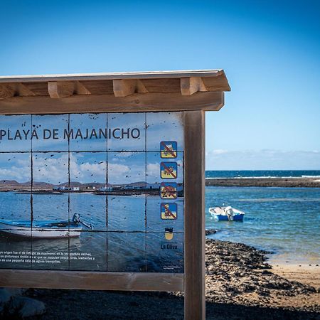 Cabin In Front Of Idyllic Majanicho Beach Exterior photo